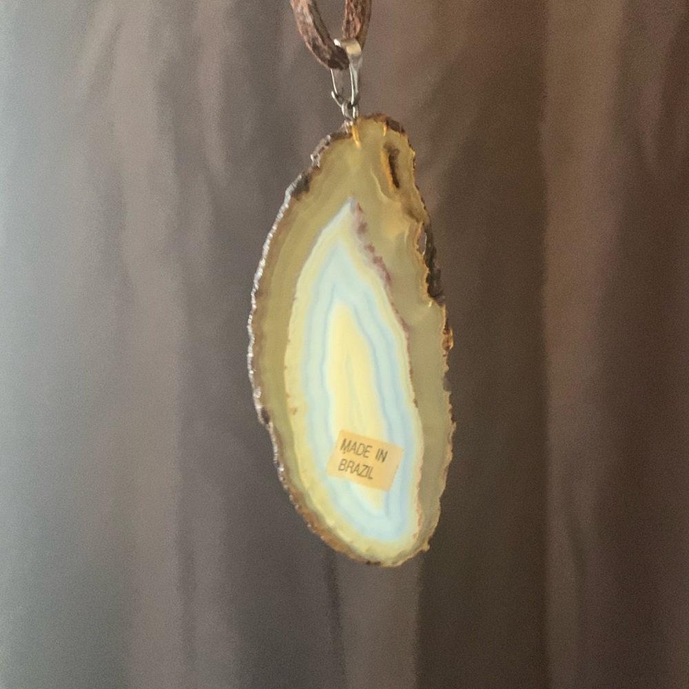 Brown agate necklace made in brazil NWOT